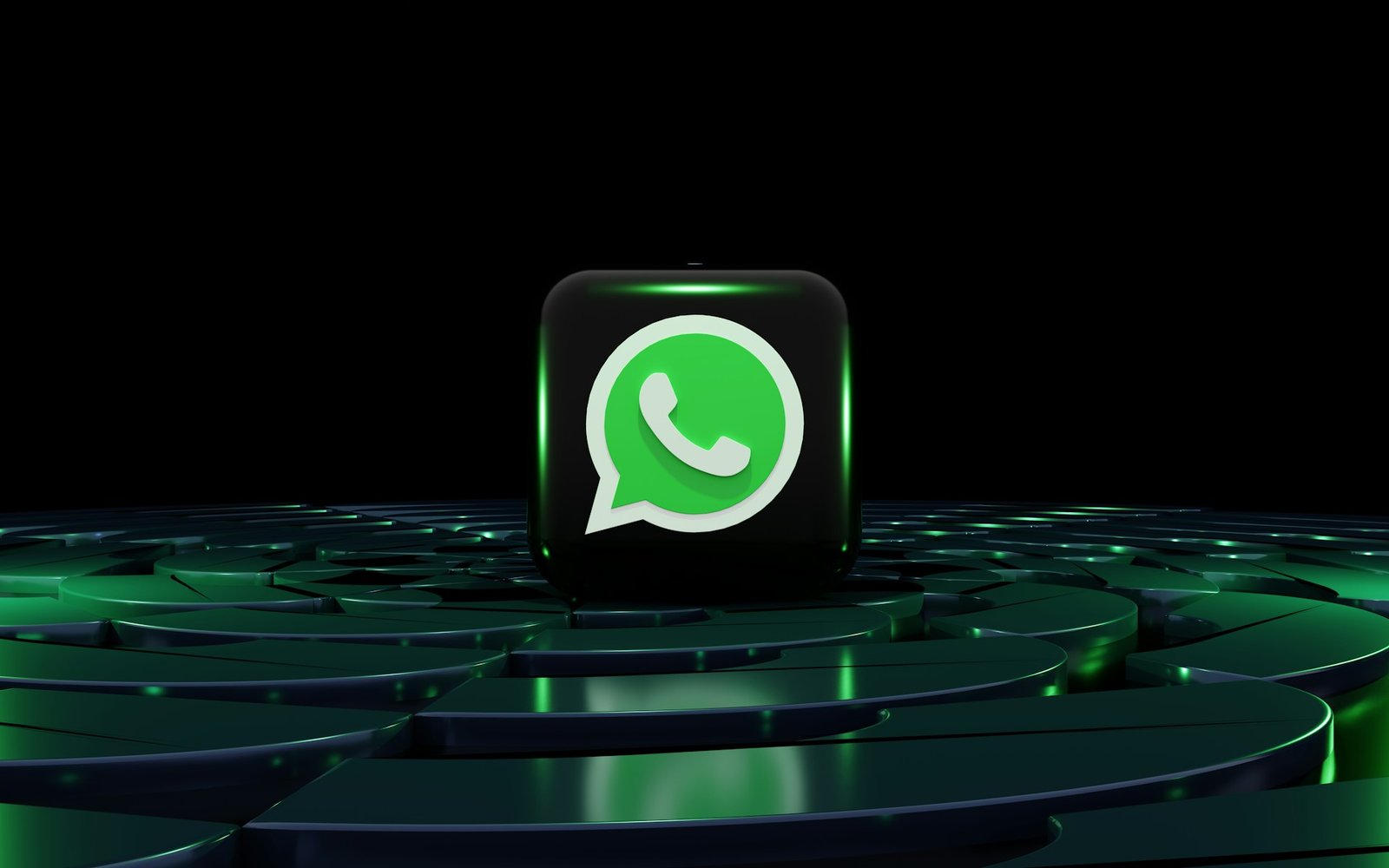 WhatsApp wprowadza nowe funkcje bezpieczeństwa w walce z oszustwami w czatach grupowych