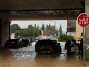 Co najmniej cztery osoby zginęły w wyniku powodzi w Tunezji
