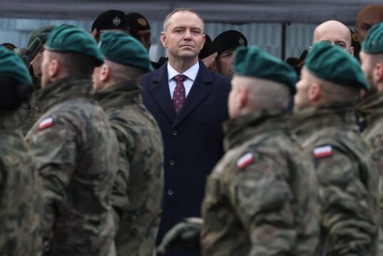 Prezydent wzywa Polskę do poszukiwania nuklearnego odstraszania