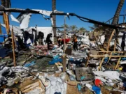 W izraelskich atakach w Gazie zginęło kolejnych 20 osób, ponownie naruszając wspierane przez USA zawieszenie broni