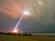 Mega-fuzja SpaceX i xAI Muska stawia na przyszłość centrów danych w kosmosie w stylu science-fiction