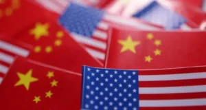 USA i Chiny rezygnują ze wspólnej deklaracji w sprawie wykorzystania sztucznej inteligencji w wojsku