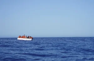 53 migrantów zginęło lub zaginęło w katastrofie statku u wybrzeży Libii: ONZ