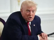 Trump twierdzi teraz, że podczas konfliktu pakistańsko-indyjskiego zestrzelono 10 samolotów