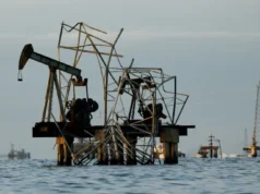 USA zezwalają pięciu firmom naftowym na działalność w Wenezueli