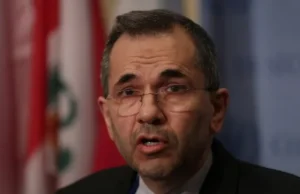 Iran jest otwarty na kompromisy w ramach porozumienia nuklearnego, jeśli USA omówią zniesienie sankcji, minister mówi BBC