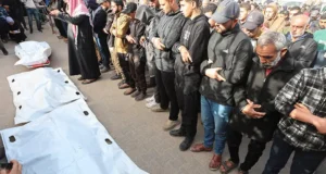 W izraelskich atakach od świtu w Gazie zginęło 12 osób: obrona cywilna