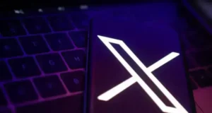 X na krótko dotknięty „międzynarodowymi awariami”: monitory