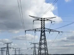 Rząd powiadamia o obniżce stawek celnych dla przemysłu w wysokości 4,04 Rs za jednostkę