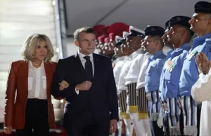 Francuski Macron rozważa zawarcie umowy na myśliwiec Rafale w Indiach