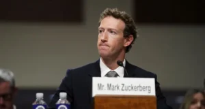 Mark Zuckerberg z Meta stanie przed przesłuchaniem na procesie dotyczącym uzależnień wśród młodzieży przed amerykańskim sądem