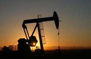 Ceny ropy rosną o 3 procent w związku z napięciami między USA a Iranem