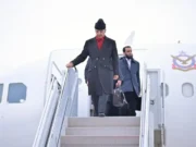 Premier Shehbaz ląduje w Waszyngtonie na inauguracyjnym posiedzeniu Rady Pokoju