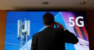Aukcja 5G w Wielkiej Brytanii, Azad Kasztan po wdrożeniu na szczeblu krajowym