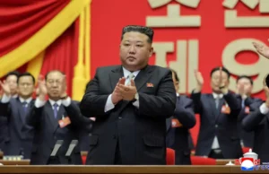 Korea Północna zachwala postęp nuklearny, gdy Kim ponownie został wybrany na przywódcę partii rządzącej