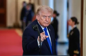 Trump ostrzega kraje przed „igraniem w gry” z cłami