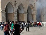 Izraelscy osadnicy atakują meczet na Zachodnim Brzegu