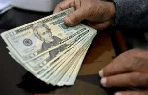 Pakistan przyciąga 79 nowych firm zagranicznych, inwestycje o wartości 40,7 miliarda rupii w trzy lata