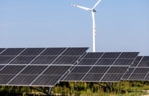 OZE po raz pierwszy przekraczają 50% mocy zainstalowanej w Polsce