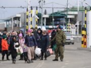 Polska znosi specjalny status ukraińskich uchodźców