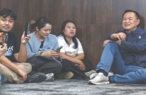 Pilotażowy premier Tajlandii zwycięża w wyborach