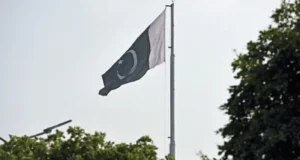 Starszy urzędnik ds. bezpieczeństwa odrzuca spekulacje, że Pakistan może być kolejnym celem po amerykańsko-izraelskich atakach na Iran – Pakistan