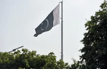 Starszy urzędnik ds. bezpieczeństwa odrzuca spekulacje, że Pakistan może być kolejnym celem po amerykańsko-izraelskich atakach na Iran – Pakistan