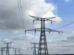 Nadwyżki mocy wytwórczych, wysokie koszty stałe Stałe źródło wysokich stawek za energię elektryczną dla odbiorców końcowych: raport Nepry – Biznes