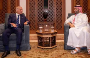 Podczas „ograniczonego spotkania” z saudyjskim księciem koronnym premier Shehbaz zapewnia go o „pełnej solidarności i wsparciu” Pakistanu – Świat