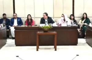 Rząd stara się ocalić „ciężko wypracowaną” stabilność gospodarczą – biznes