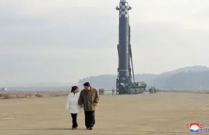 Korea Południowa twierdzi, że Północ wystrzeliła około 10 rakiet balistycznych – Świat