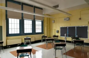 Wojna zamyka drzwi do klas 52 milionom dzieci, twierdzi grupa pomocowa – Świat