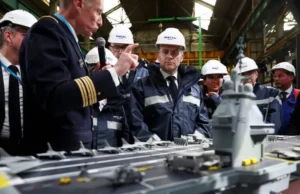 „Wolna Francja”: Macron ujawnia nazwę największego okrętu wojennego Europy – Świat