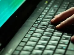 „Niepokój cyfrowy” definiuje nowoczesną kulturę pracy: badanie – Pakistan