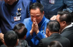 Nowy parlament Tajlandii wybiera Anutina Charnvirakula na premiera – Świat