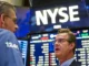 Giełdy w USA spadają w odpowiedzi na zamieszanie na Bliskim Wschodzie, fani strachu przed inflacją