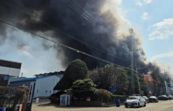 14 ofiar śmiertelnych, 59 rannych w pożarze fabryki samochodów w Korei Południowej