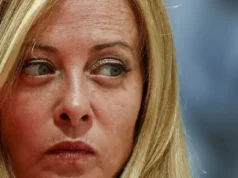 Cios w stronę Meloni, która ponosi porażkę w referendum