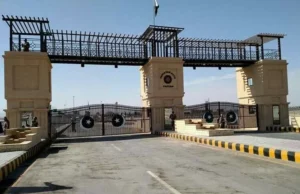 Islamabad wzmacnia powiązania handlowe z Teheranem