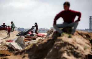 Plan Trumpa zakłada rozbrojenie Hamasu w osiem miesięcy i zniszczenie tuneli