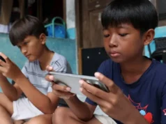 Indonezja rozpoczyna egzekwowanie zakazu korzystania z mediów społecznościowych dla osób poniżej 16 roku życia