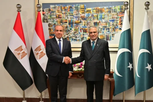 Iran i USA wyraziły zaufanie, że Pakistan ułatwi rozmowy; będą mieli zaszczyt prowadzić dialog „w nadchodzących dniach”: FM Dar