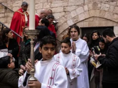 Izraelska policja uniemożliwia łacińskiemu patriarsze Jerozolimy wejście do Grobu Świętego w Niedzielę Palmową