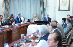 Premier nakazuje rygorystyczne działania przeciwko przemytowi i gromadzeniu produktów naftowych