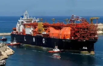 Dostawy LNG spowodowane siłą wyższą, niedostępne do wytwarzania energii, twierdzą urzędnicy