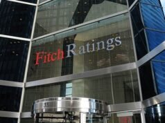 Impas polityczny zagraża finansom publicznym Polski, ostrzega Fitch, powołując się na impas w zakresie kredytów obronnych UE