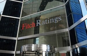 Impas polityczny zagraża finansom publicznym Polski, ostrzega Fitch, powołując się na impas w zakresie kredytów obronnych UE