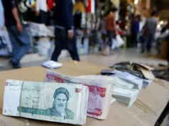 Spekulacja powoduje czterokrotny wzrost kursu riala irańskiego w stosunku do rupii